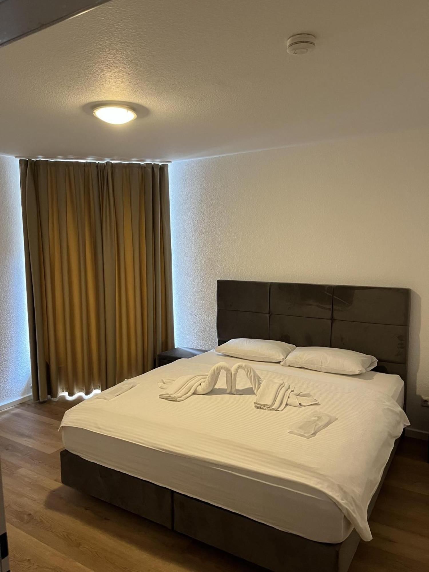 Bayrischer Hof Krefeld Quarto foto