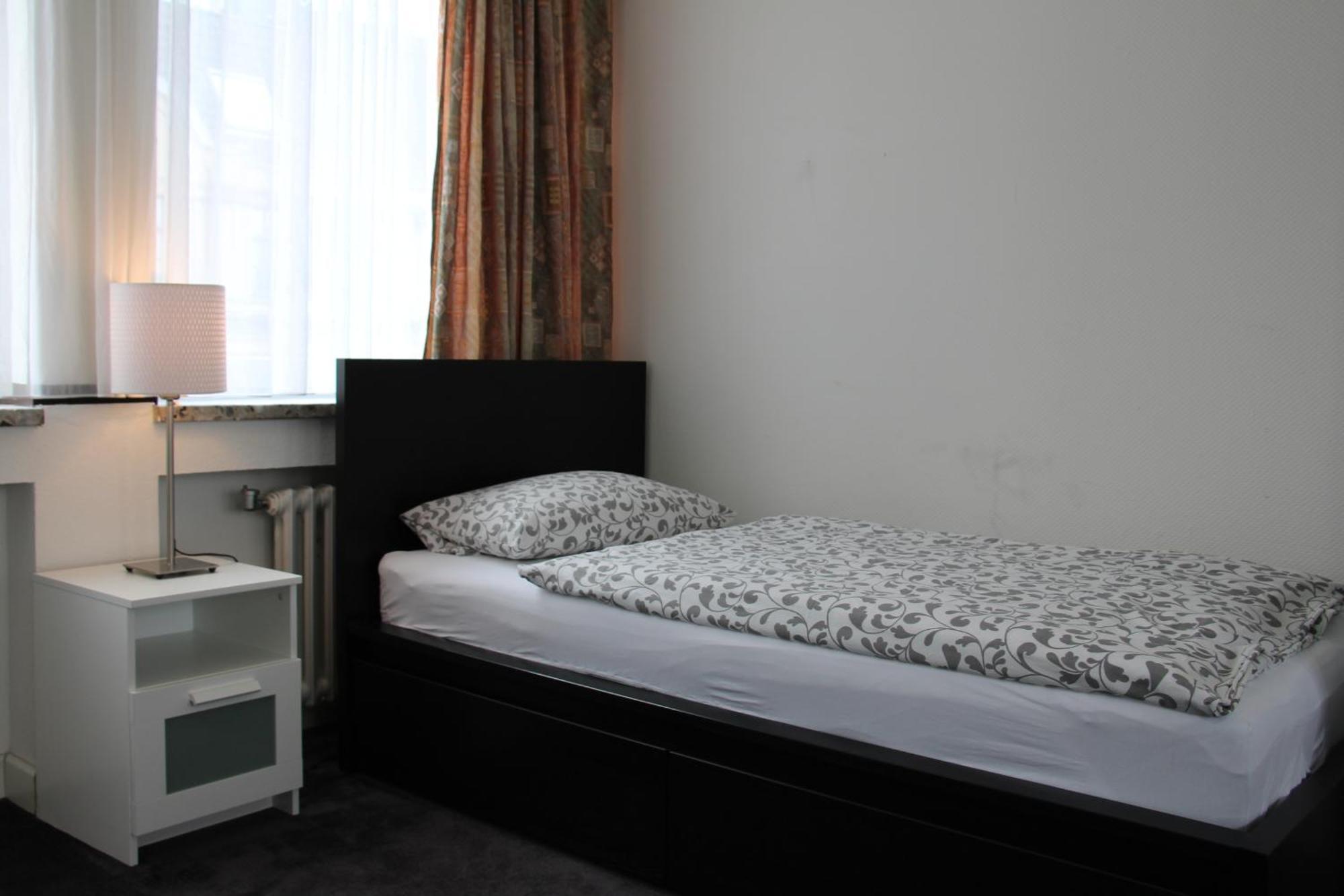 Bayrischer Hof Krefeld Quarto foto